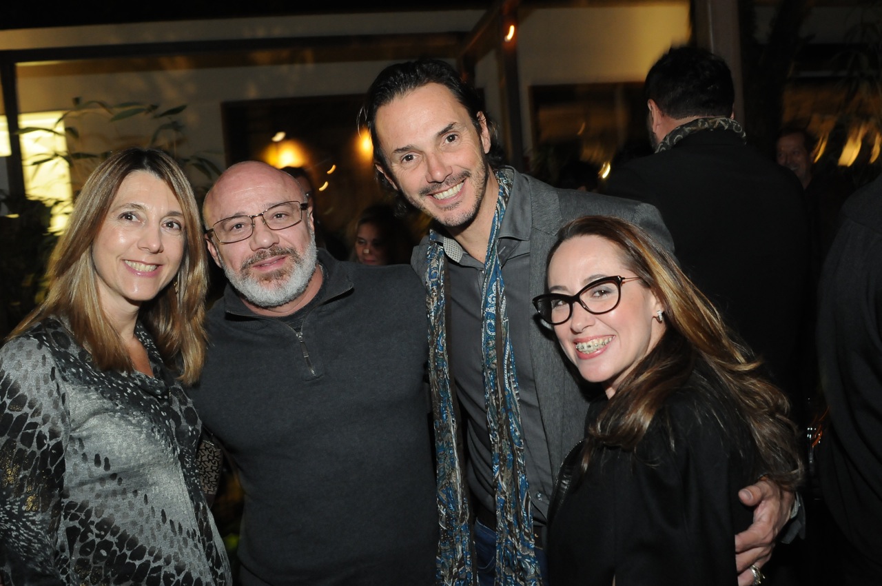 RICARDO PESSUTO COM FLAVIA ERNANES, SERGIO FERNANDES E GISELLE FERRUZ-2