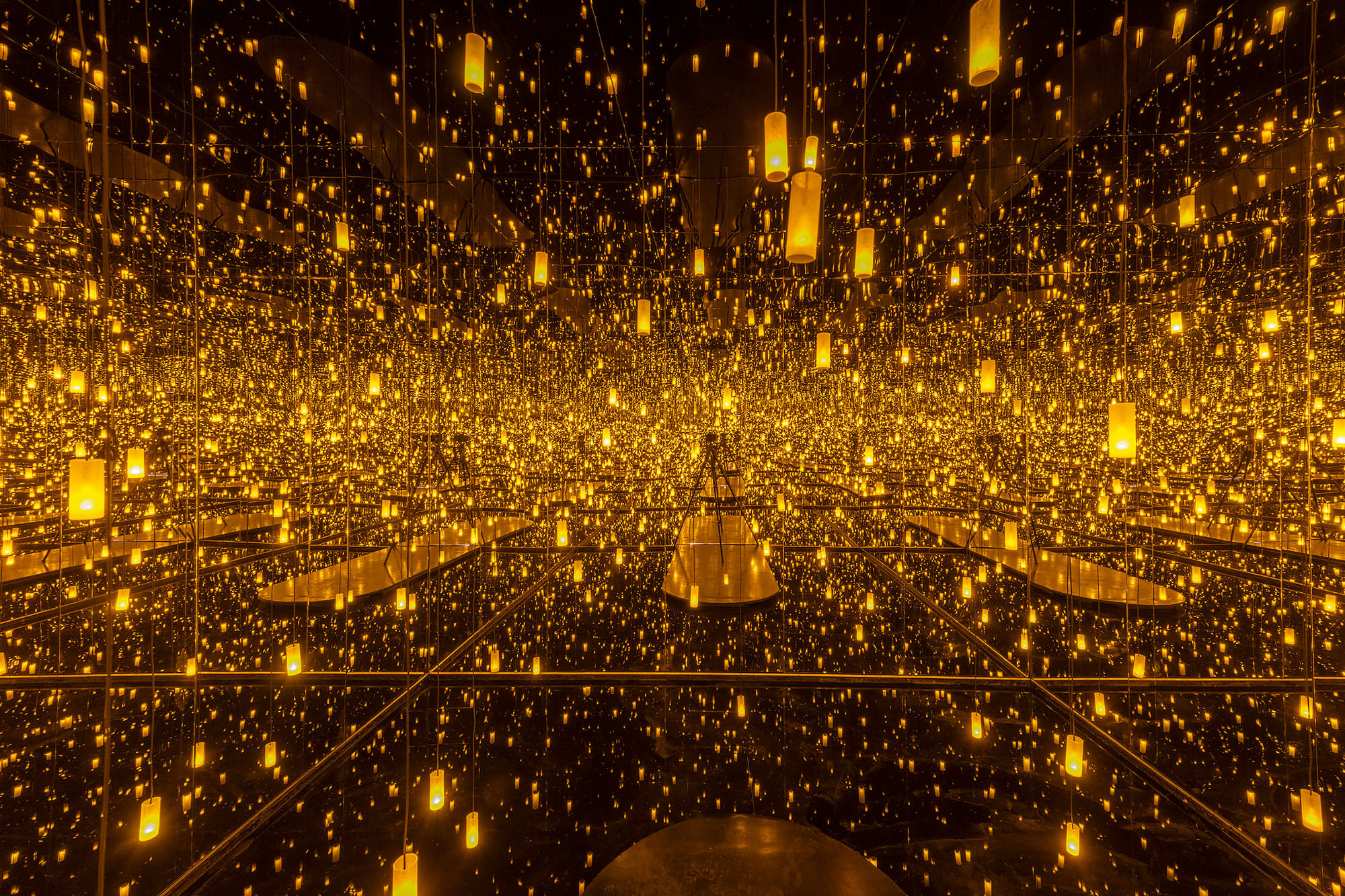 Aftermath of Obliteration of Eternity, obra de Yayoi Kusama.