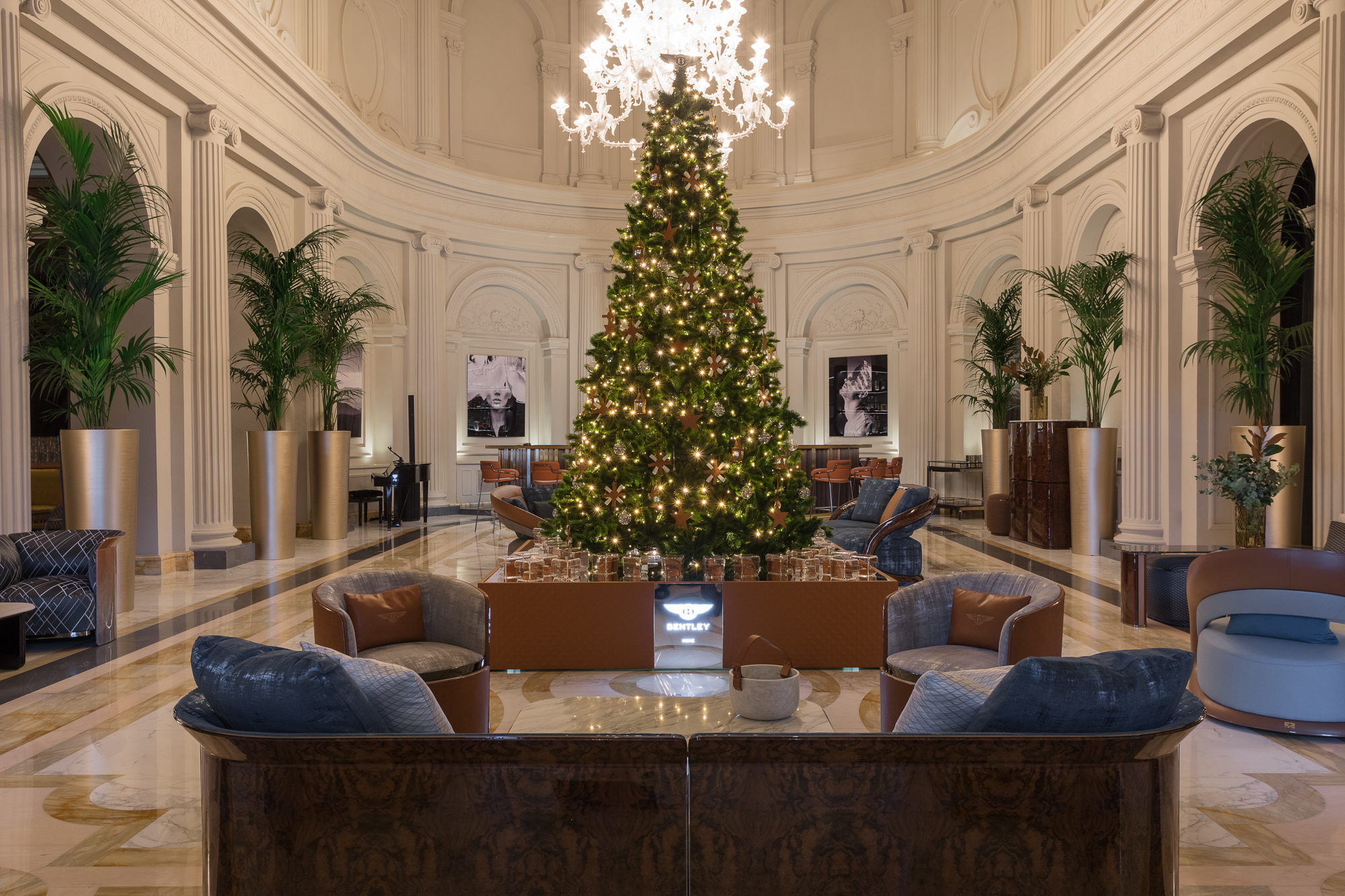 Anantara Palazzo Naiadi e Bentley lançam colaboração de Natal em Roma